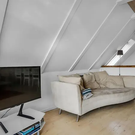 Birla - 600m From The Sea By Interhome Nyaraló *