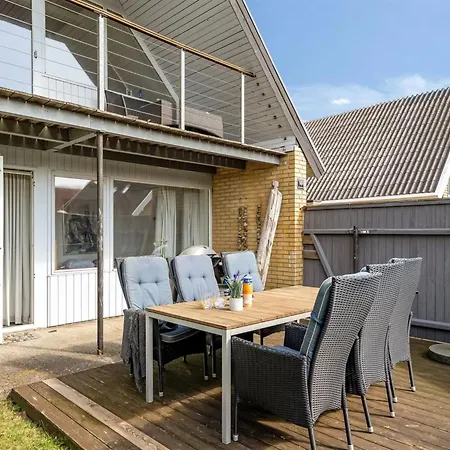 Birla - 600m From The Sea By Interhome